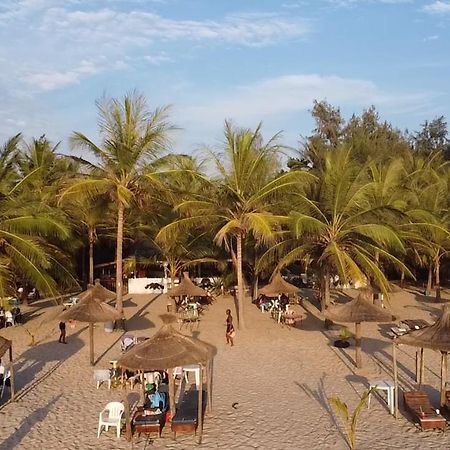 Jungle Beach Resort Sanyang Eksteriør bilde