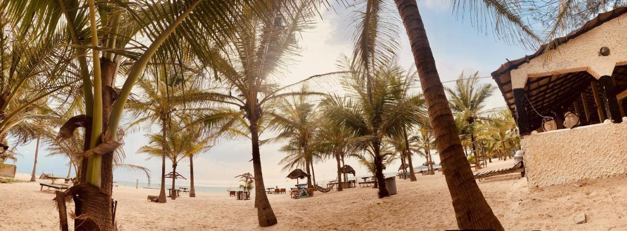 Jungle Beach Resort Sanyang Eksteriør bilde
