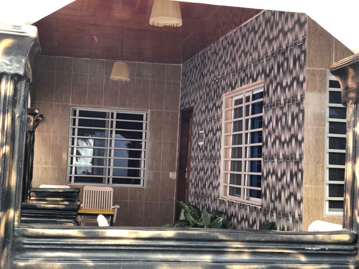 Jungle Beach Resort Sanyang Eksteriør bilde